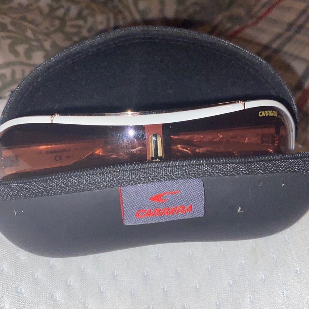 Unisex Brand New Never Worn (No Tags)